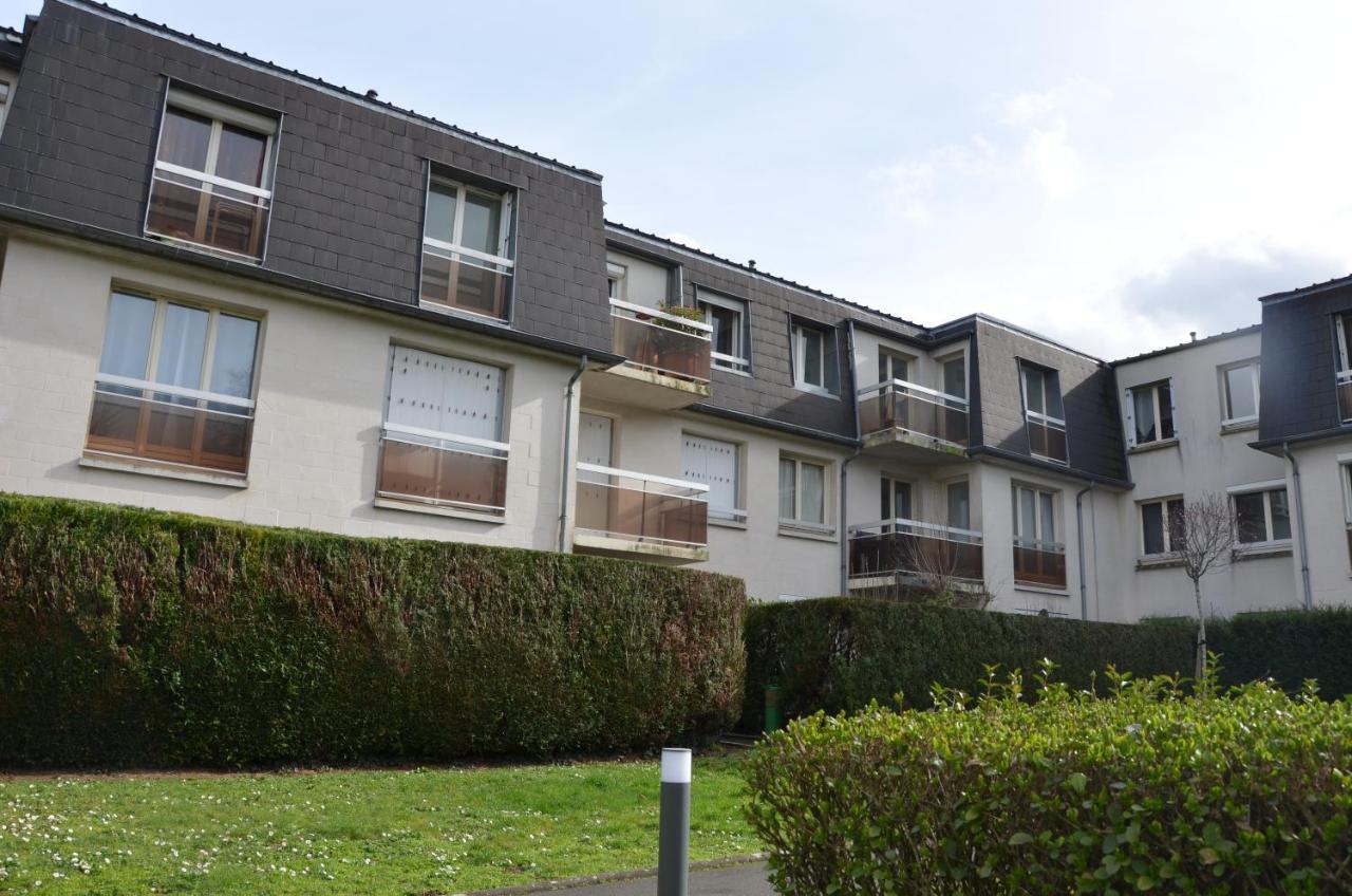 Ferienwohnung Tres Beau Studio Entre Paris Et Disneland A 30 Minutes Ozoir-la-Ferrière Exterior foto
